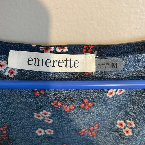 NWOT Emerette Top - Picture 7 of 8